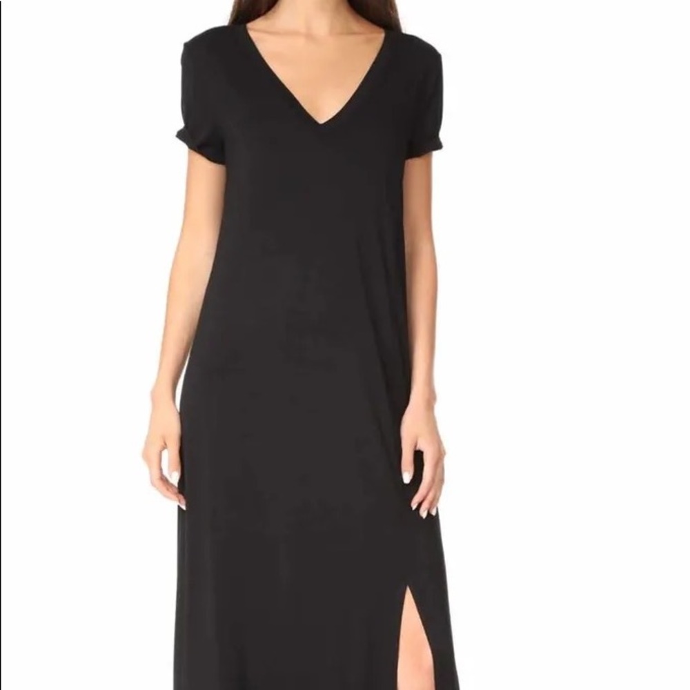 Black V-neck Jersey Knit Maxi Dress